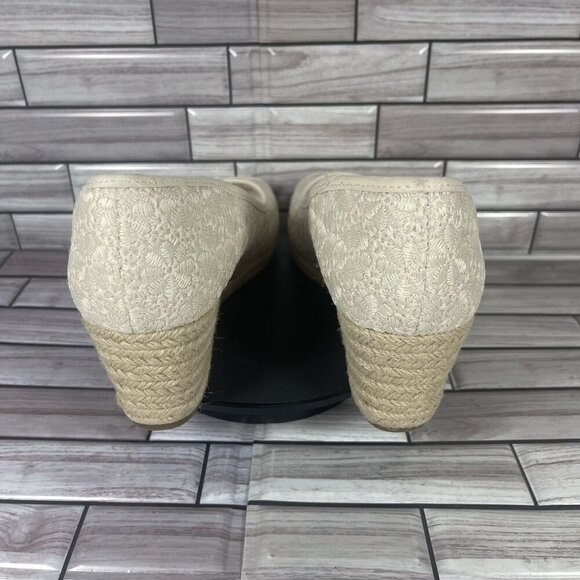 Bandolino Women's Cream Nuri Peep Toe Espadrille Wedge Sandals Shoe Size 10-NEW - Picture 4 of 8